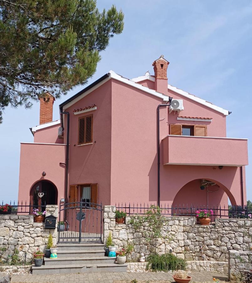 Bed and Breakfast Sobe Bukaleta Loznati Экстерьер фото